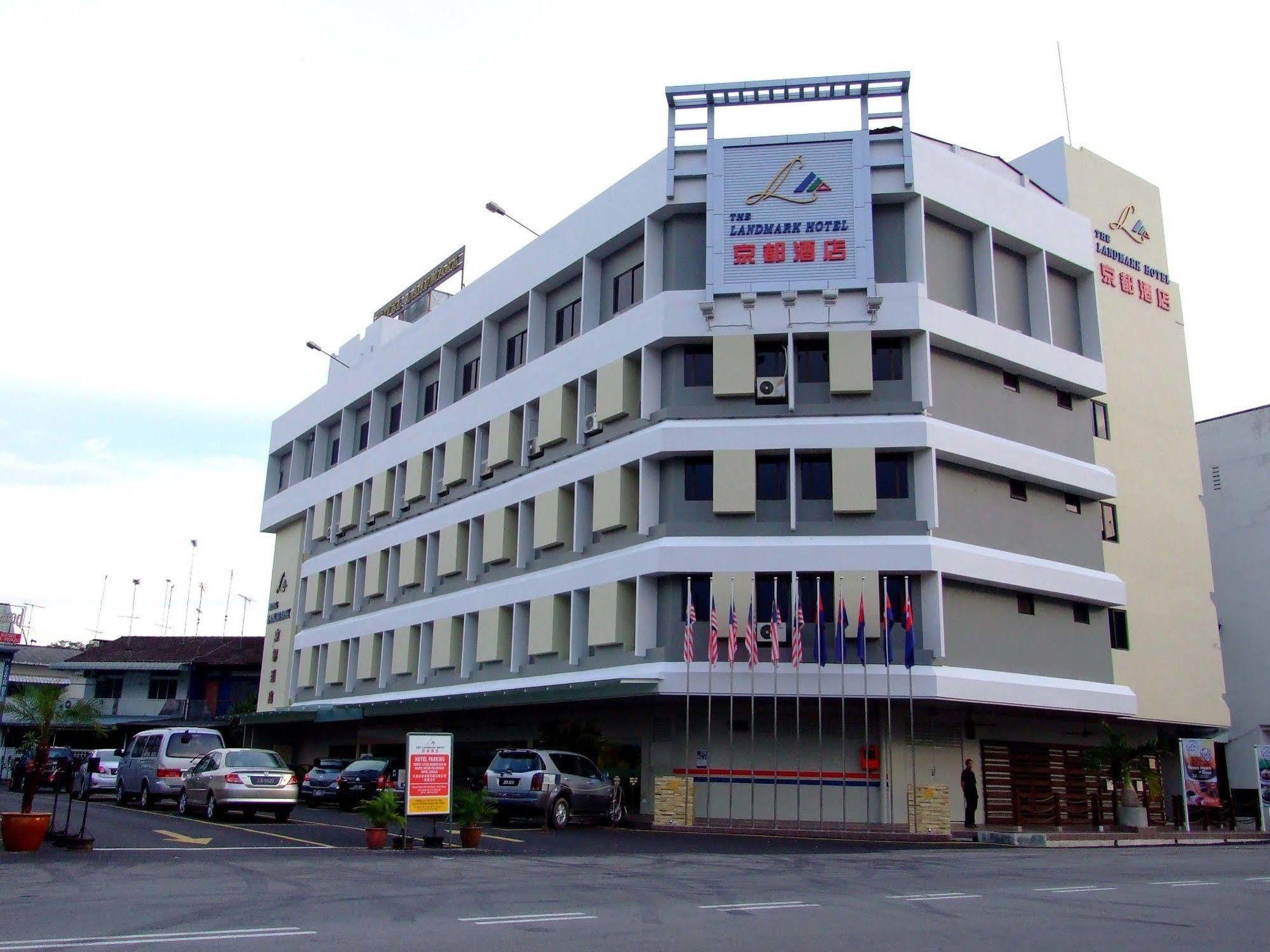置地广场酒店 峇株巴辖 外观 照片